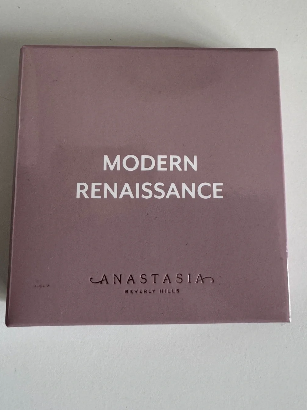 NIB Anastasia Beverly Hills Modern Renaissance Eyeshadow Palette